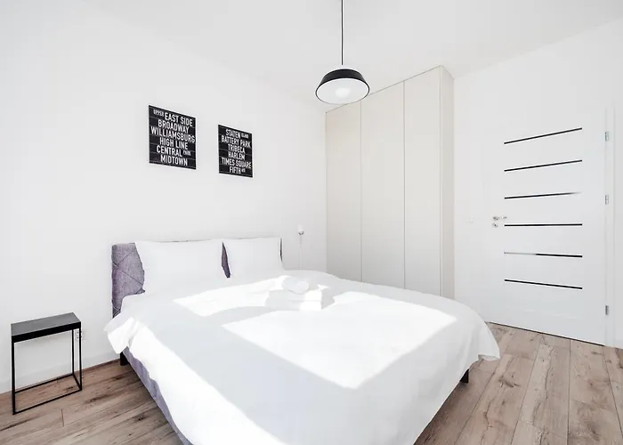 Widzewska Superior By Bookinghost Apartman *